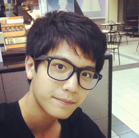 ตั้ว เสฎฐวุฒิ อนุสิทธิ์
